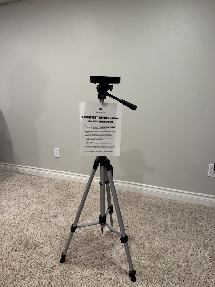 Continuous radon monitor running with a Radon Test In Progress notice